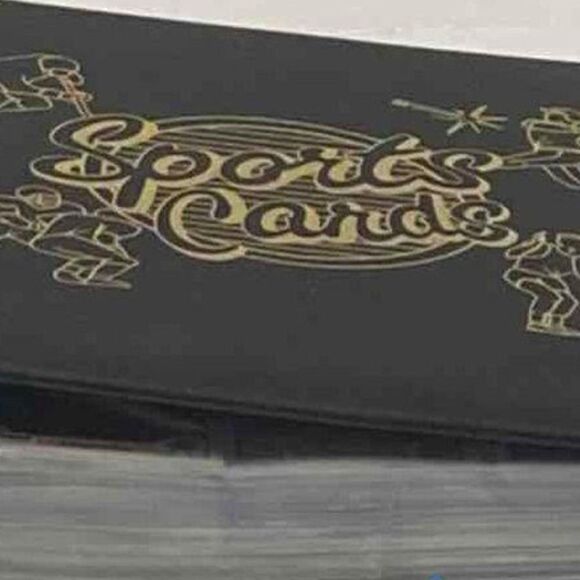 Binder of Baseball Cards - Picture 13 of 13